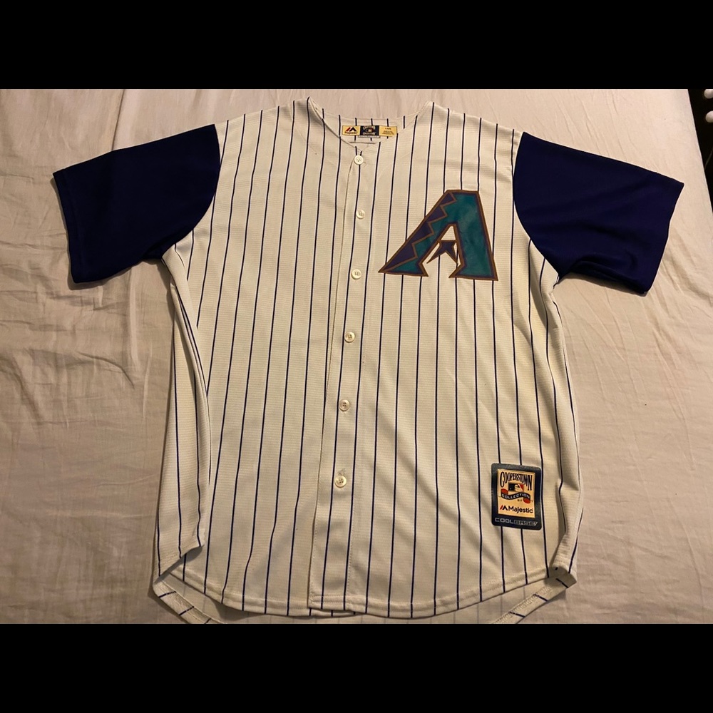 AZ Diamondbacks Jersey size Large worn only 2x!!